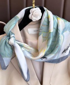 Khăn lụa quang cổ